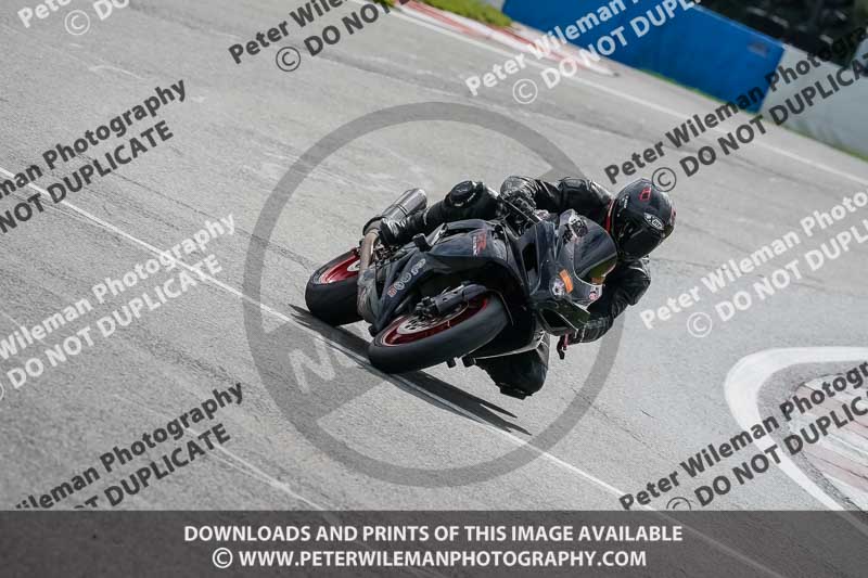 donington no limits trackday;donington park photographs;donington trackday photographs;no limits trackdays;peter wileman photography;trackday digital images;trackday photos